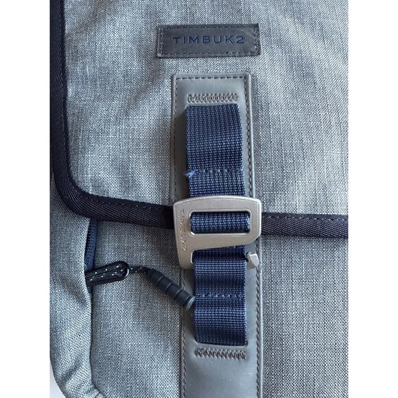 Timbuk2 CROSSBODY San Francisco COMMAND MESSENGER Bag Midway Gray - Picture 7 of 12